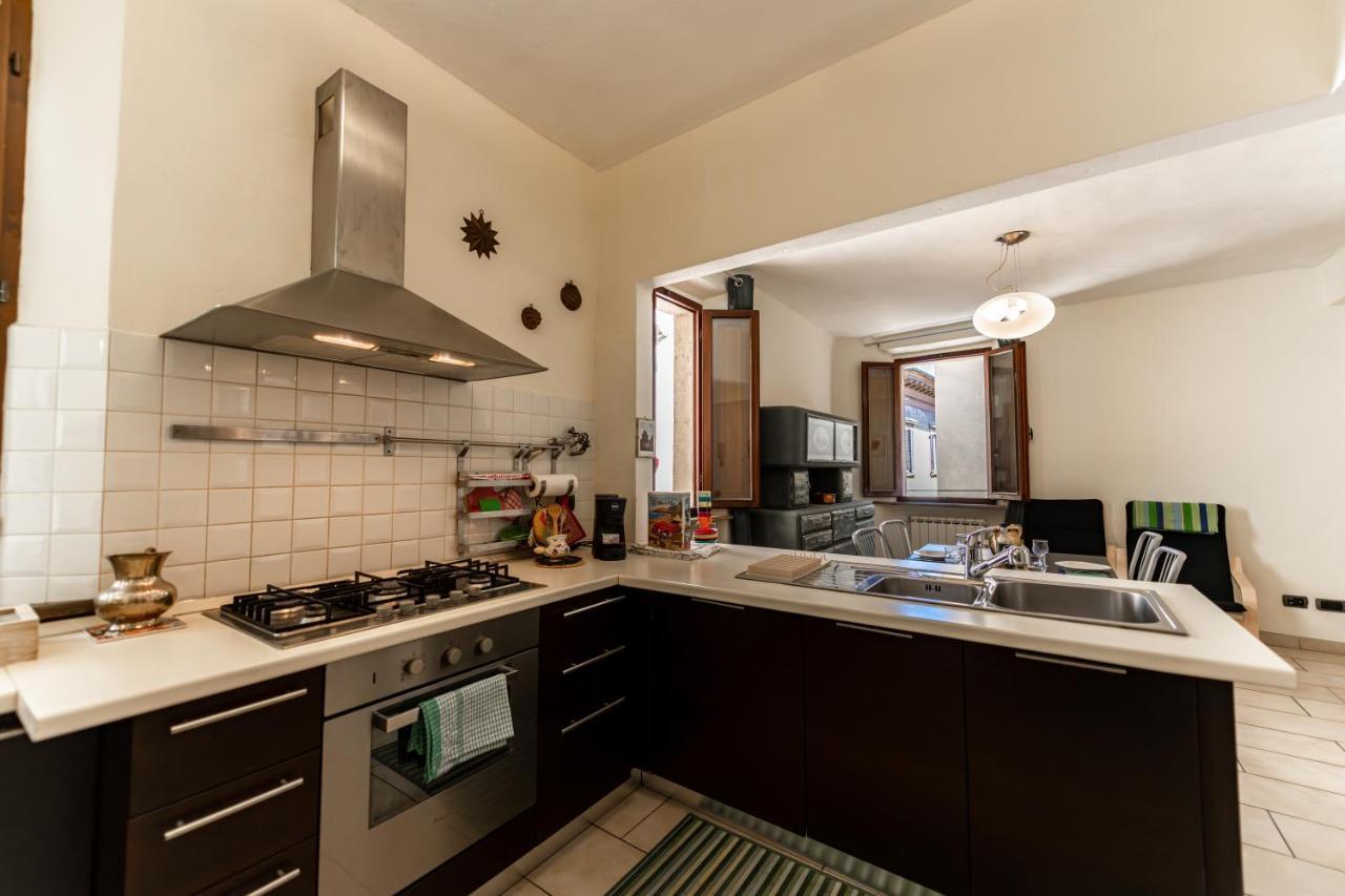 Terrazza Dei Sarti Central Volterra Penthouse 6 Beds & More Apartment Exterior photo